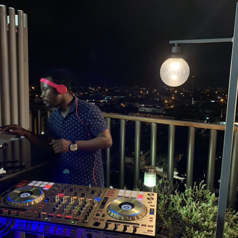 Local DJ set in Nyaniba Estate