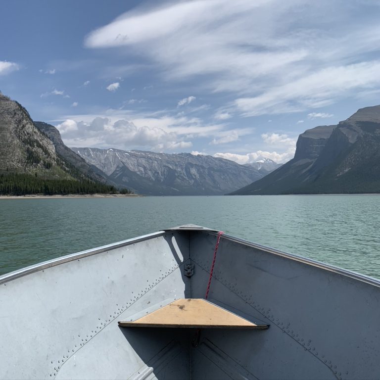 Lake Minnewanka, Banff